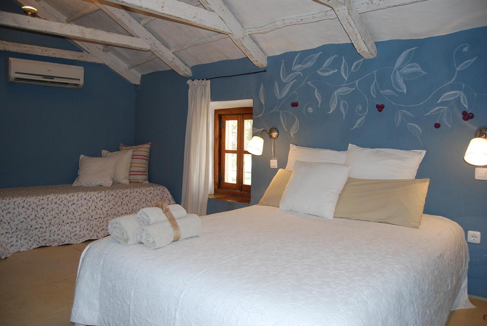 Casa Rural La Alameda Мадридехос Екстериор снимка